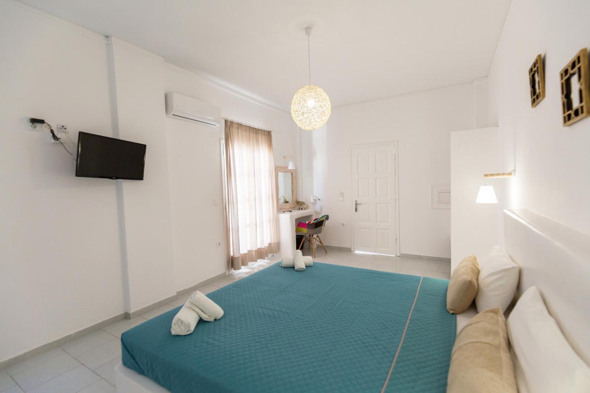 Sfiga Villas 佩里萨 外观 照片